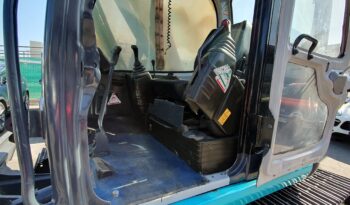 
										Kobelco 60 SR lleno									