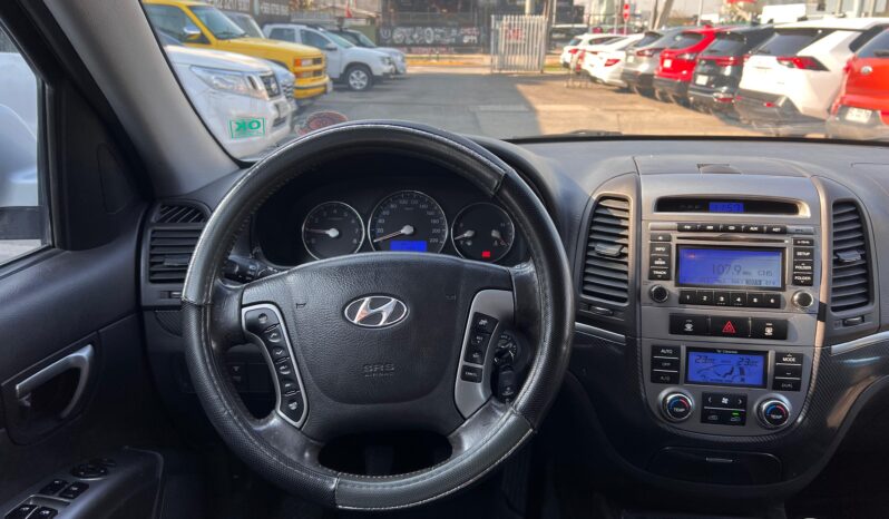 
								Hyundai Santa Fe 2.4 Año 2012 lleno									