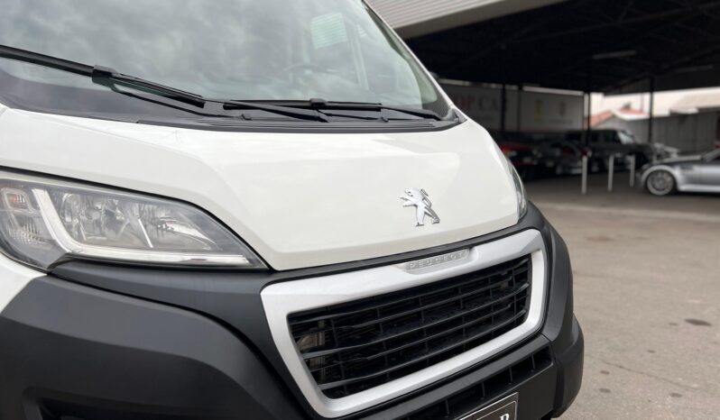 
								Peugeot Boxer 2.0 Año 2019 lleno									