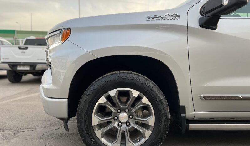 
								Chevrolet Silverado 3.0 High Country 2022 lleno									