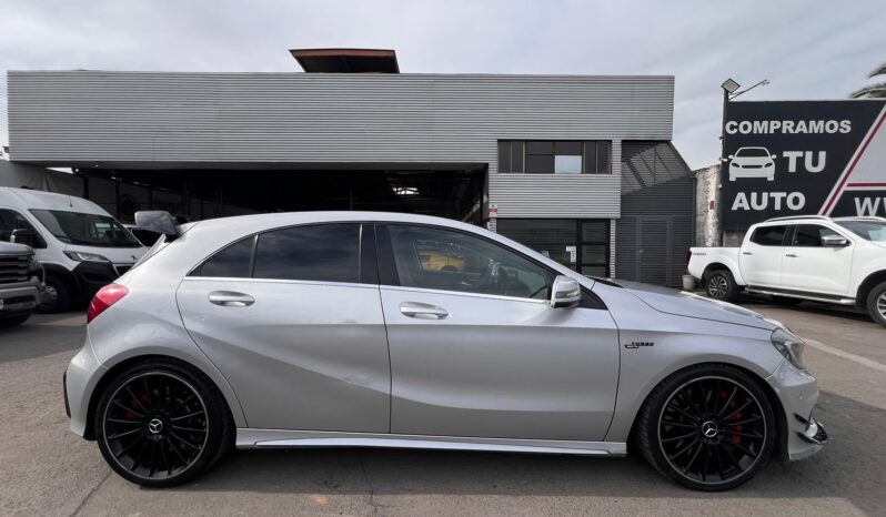 
								MERCEDES A45 AMG AÑO 2015 lleno									