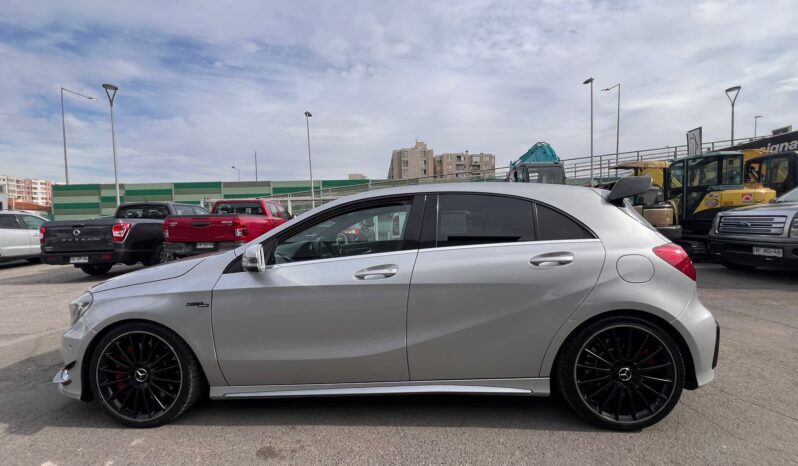 
								MERCEDES A45 AMG AÑO 2015 lleno									