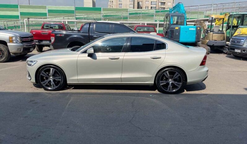 
								Volvo s60 ll T5 2020 lleno									