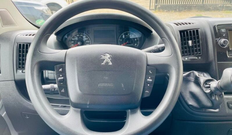 
								Peugeot boxer 2022 lleno									