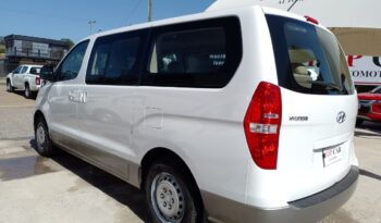 
										Hyundai H1 2020 Furgón pasajeros lleno									