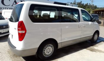 
										Hyundai H1 2020 Furgón pasajeros lleno									