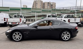 
										Maserati GranTurismo 2008 lleno									