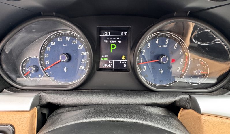 
								Maserati GranTurismo 2008 lleno									