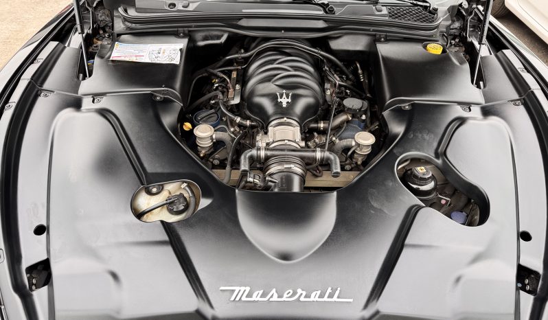 
								Maserati GranTurismo 2008 lleno									