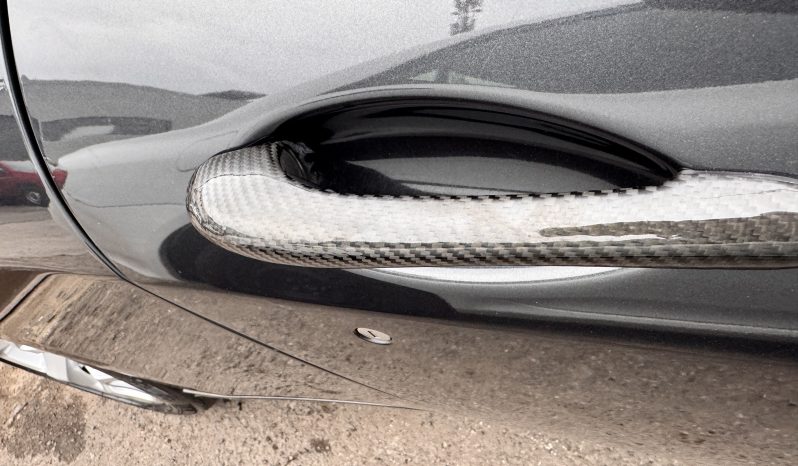 
								Maserati GranTurismo 2008 lleno									