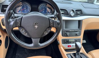 
										Maserati GranTurismo 2008 lleno									