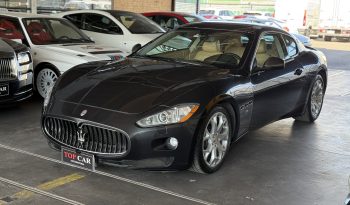 
										Maserati GranTurismo 2008 lleno									