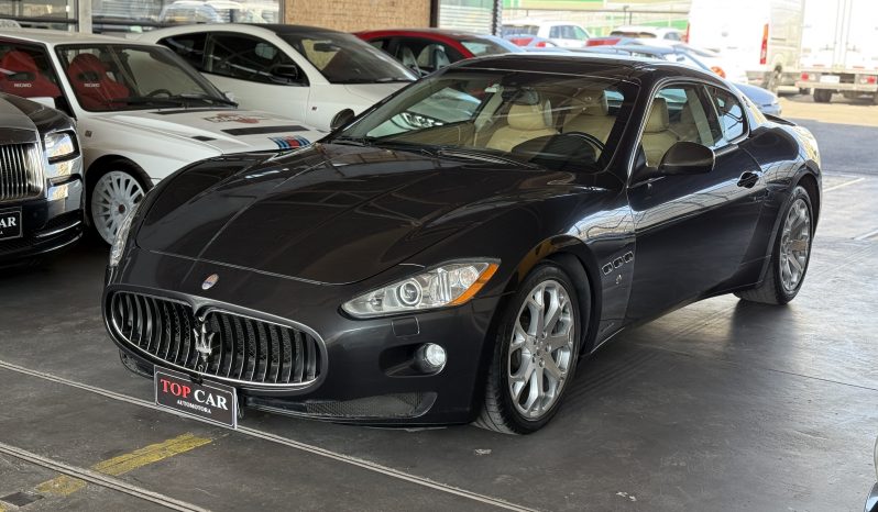 
								Maserati GranTurismo 2008 lleno									