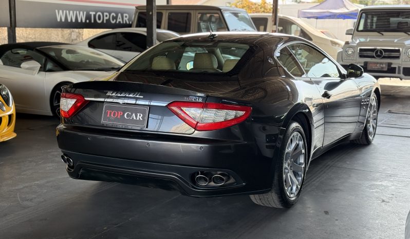 
								Maserati GranTurismo 2008 lleno									