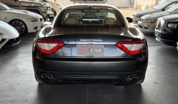 
										Maserati GranTurismo 2008 lleno									