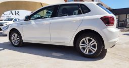 VOLKSWAGEN POLO Comfortline1.6 Automático 2020