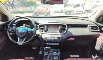 
										KIA SORENTO GT Line AUT 2.2 Turbo Diesel 2017 lleno									