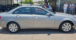 Mercedes Benz C180 2011