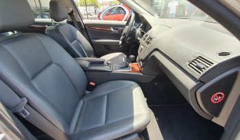 
										Mercedes Benz C180 2011 lleno									