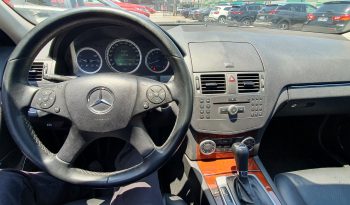 
										Mercedes Benz C180 2011 lleno									