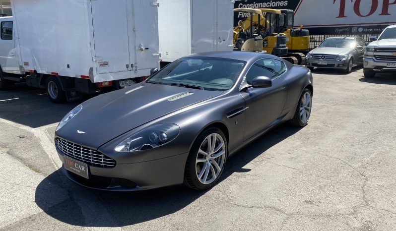 
								Aston Martin DB9 año 2012 lleno									