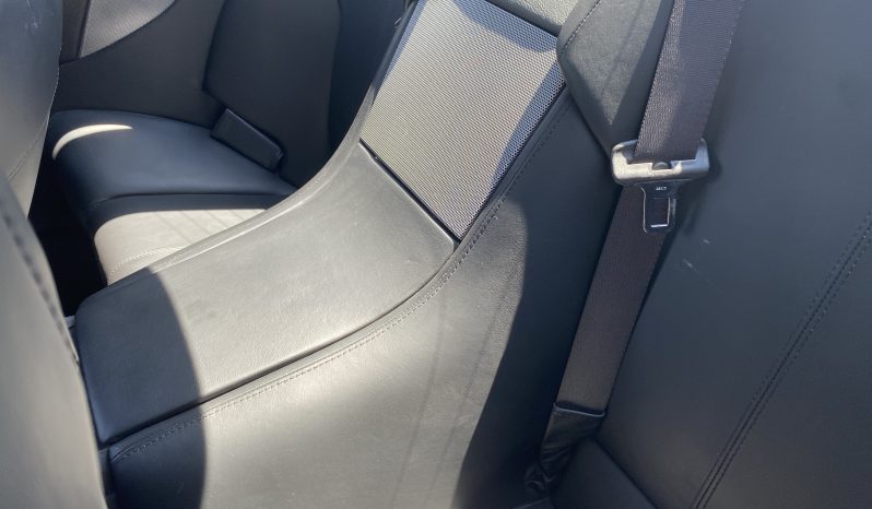 
								Aston Martin DB9 año 2012 lleno									