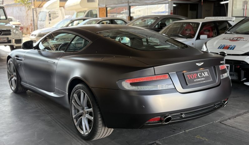 
								Aston Martin DB9 año 2012 lleno									