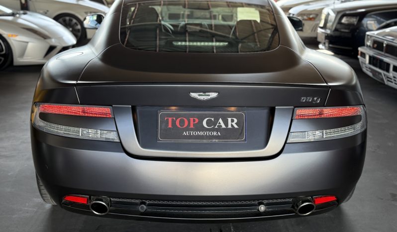 
								Aston Martin DB9 año 2012 lleno									