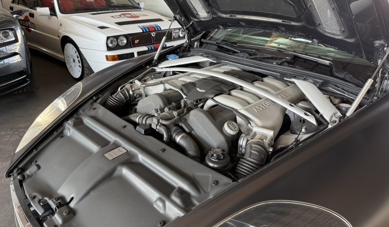 
								Aston Martin DB9 año 2012 lleno									