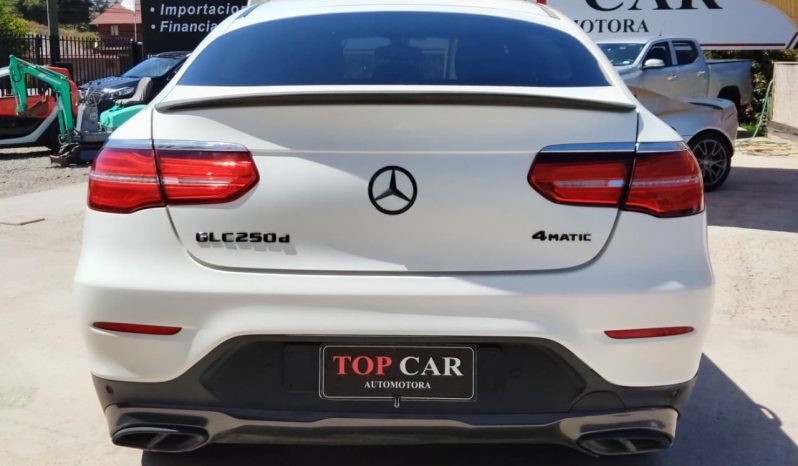 
								Mercedes-Benz GLC 220d Coupé Turbo Diesel 2019 lleno									