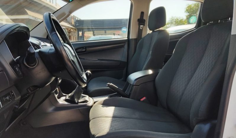 
								NEW D-MAX 2.5 Turbo Diesel 2019 lleno									