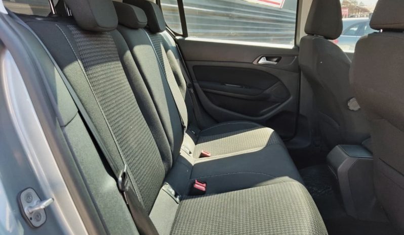 
								PEUGEOT 308 ALLURE 1.6 Automático 2019 lleno									