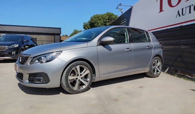 
								PEUGEOT 308 ALLURE 1.6 Automático 2019 lleno									
