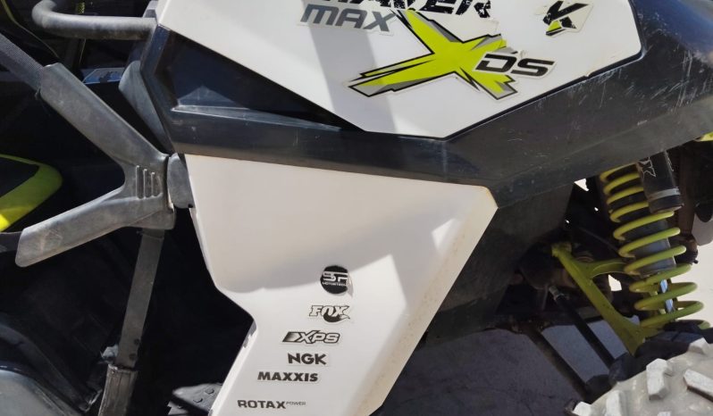 
								BRP CAN-AM Maverick 1000 Max XDS 4P 2015 lleno									