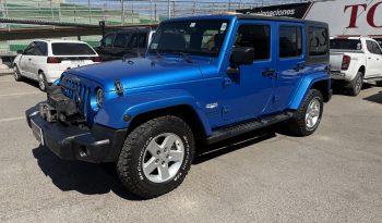
										JEEP WRANGLER SAHARA 4X4 2015 lleno									