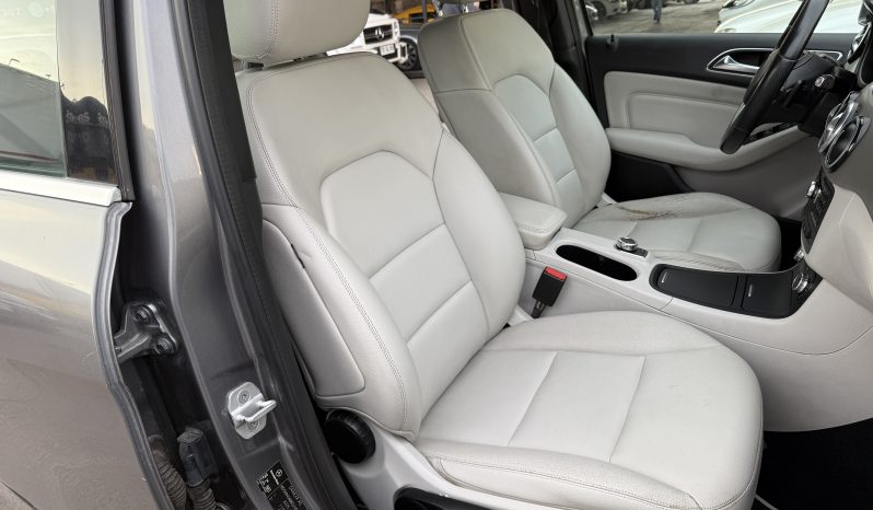 
								Mercedes Benz B180 DIESEL 2014 lleno									