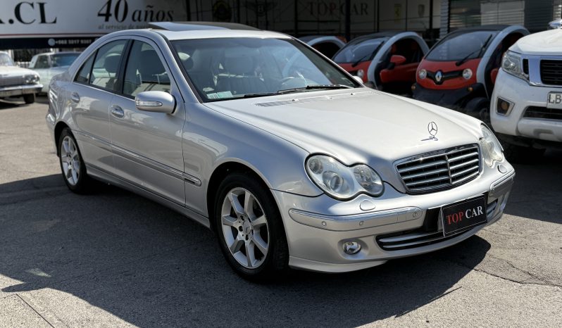 
								Mercedes Benz C200 Kompressor 2005 lleno									