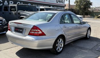 
										Mercedes Benz C200 Kompressor 2005 lleno									