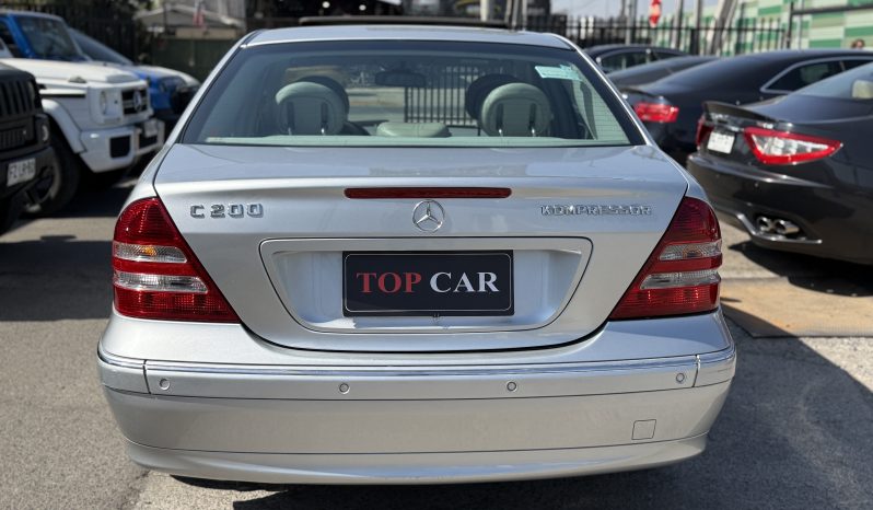 
								Mercedes Benz C200 Kompressor 2005 lleno									