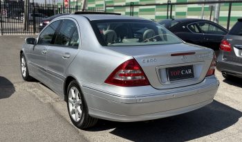 
										Mercedes Benz C200 Kompressor 2005 lleno									