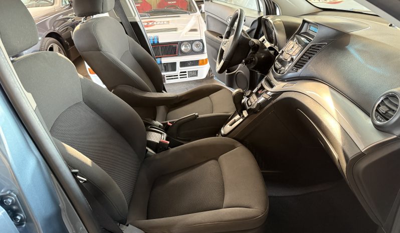 
								Chevrolet Orlando 2015 lleno									