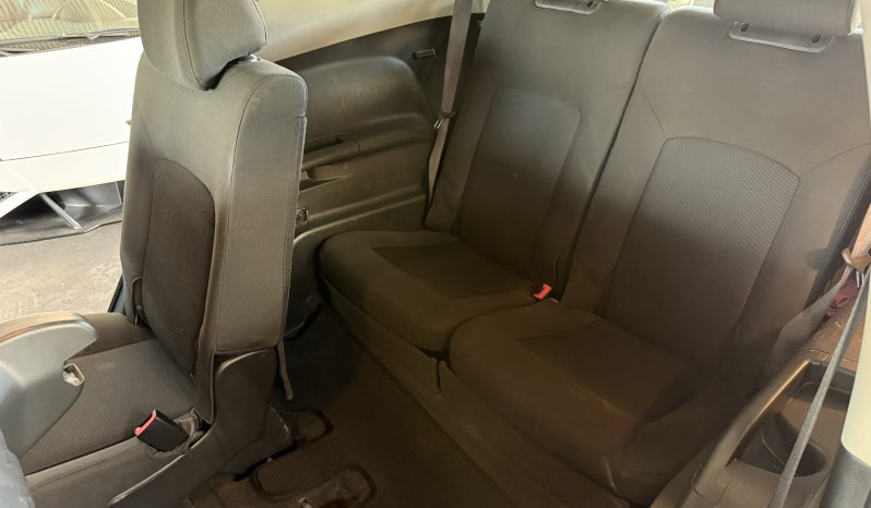 
								Chevrolet Orlando 2015 lleno									