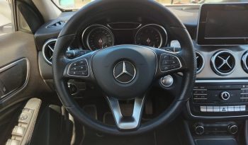 
										Mercedes Benz GLA 200 Turbo 2019 lleno									