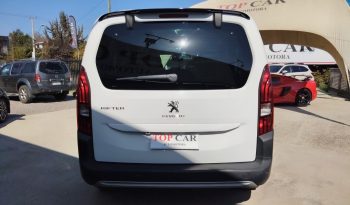
										PEUGEOT RIFTER 1.2 Automático 2022 lleno									