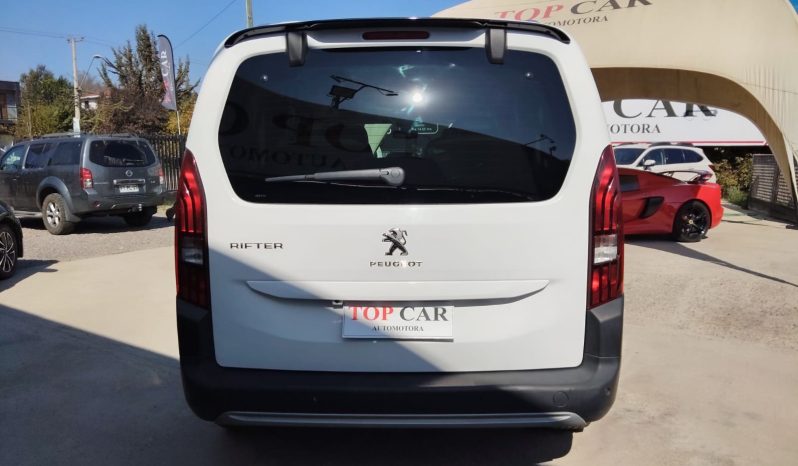 
								PEUGEOT RIFTER 1.2 Automático 2022 lleno									
