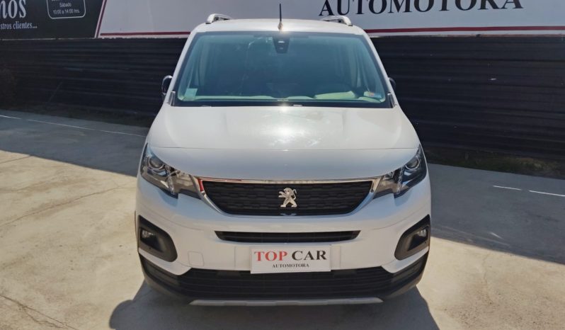 
								PEUGEOT RIFTER 1.2 Automático 2022 lleno									
