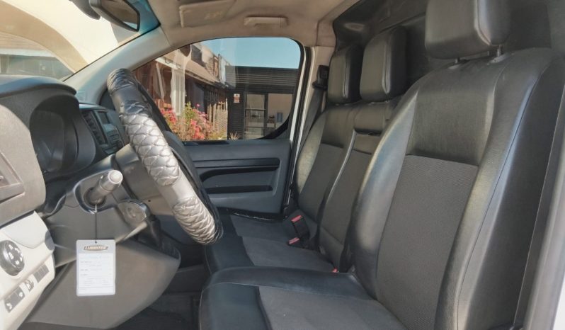 
								PEUGEOT EXPERT 2.0 Turbo Diesel 2019 lleno									
