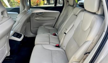 
										Volvo XC90 T5 Kinetic AWD 2.0 Automático 2018 lleno									