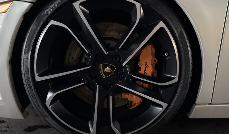 
								Lamborghini Gallardo LP560-4 Edizione Finale 50 Aniversario 2014 lleno									