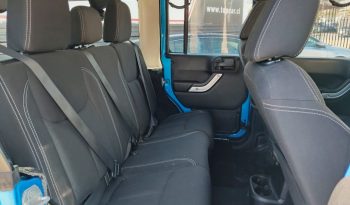 
										JEEP WRANGLER UNLIMITED SAHARA 4X4 Turbo Diesel 2015 lleno									
